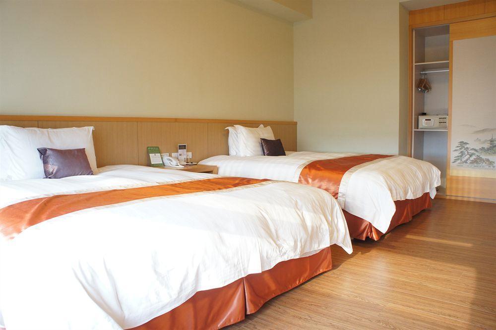 Sheraton Taoyuan Hotel Exterior photo