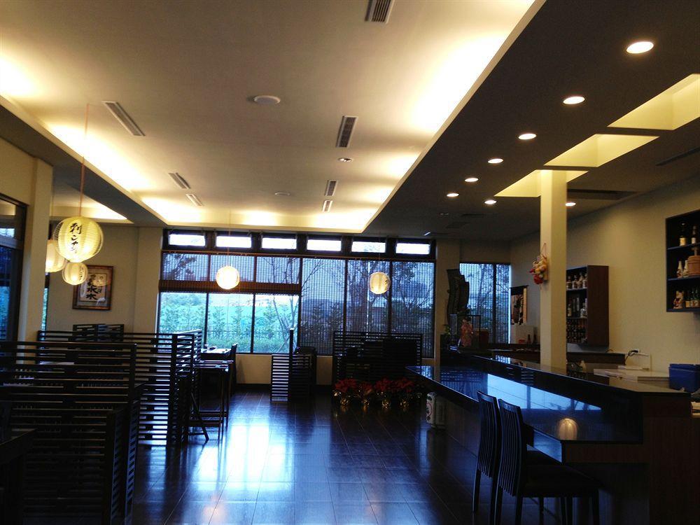 Sheraton Taoyuan Hotel Exterior photo