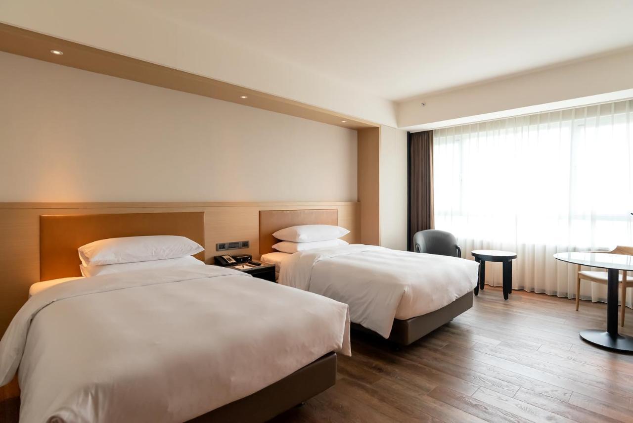 Sheraton Taoyuan Hotel Exterior photo