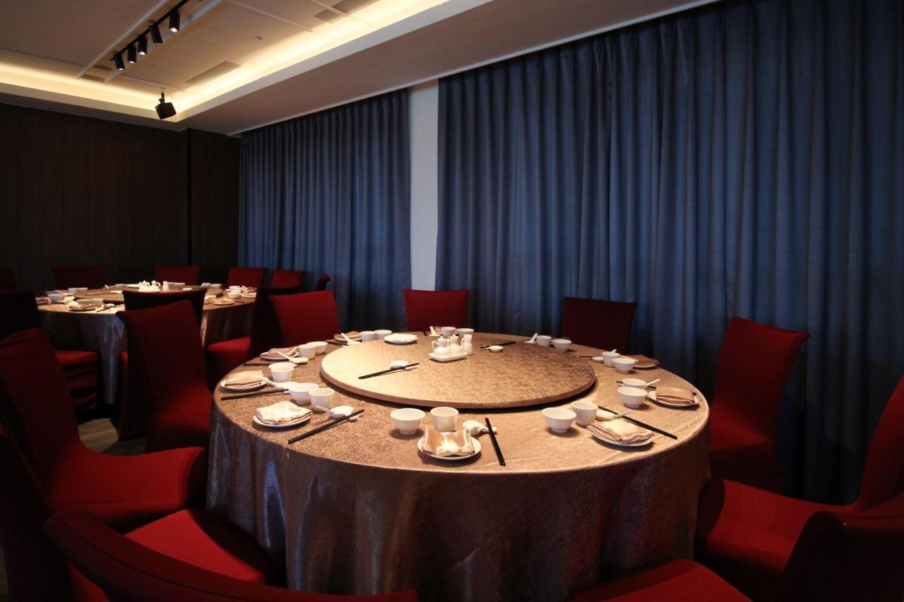 Sheraton Taoyuan Hotel Exterior photo