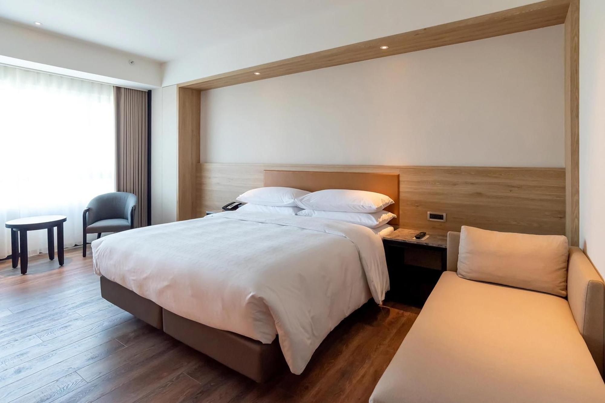 Sheraton Taoyuan Hotel Exterior photo